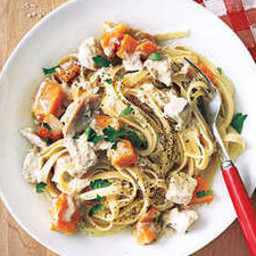 Fettuccine with Chicken and Squash