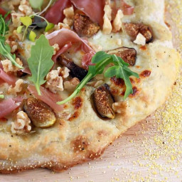 Fig and Prosciutto Pizza with Balsamic Glaze