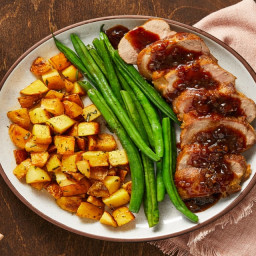 Figgy Balsamic Pork with Roasted Green Beans & Rosemary Potatoes