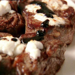 FILET MIGNON WITH BALSAMIC SYRUP & GOAT CHEESE