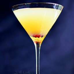 Flirtini – Pinapple Champagne Martini