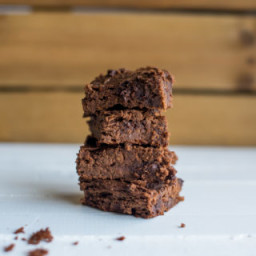 flourless-fudgey-chocolate-peanut-butter-protein-brownies-gluten-free...-2044414.jpg