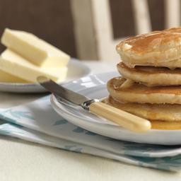 Fluffy American pancakes