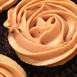Fluffy Peanut Butter Frosting