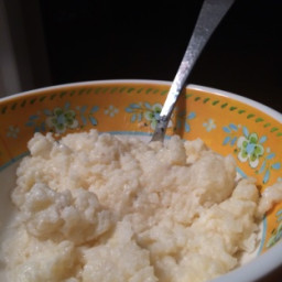 Flying Biscuit's Creamy Dreamy White Cheddar Grits