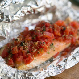 Foil Packet Salmon with Tomatoes