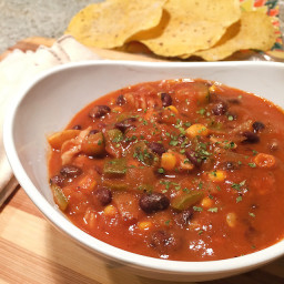 Food Babe's Easy Slow-Cooker Chicken Quinoa Chili