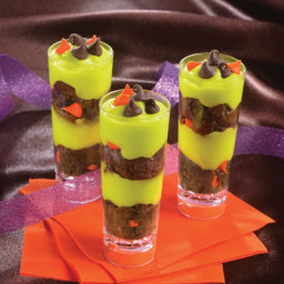 Freaky Halloween Cake and Pudding Shooters