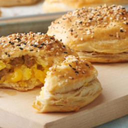 Freezer-Friendly Everything Bagel Biscuit Bombs