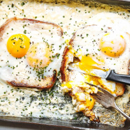 French Baked Toast with Cream and Eggs (Oeufs au Plat Bressanne)