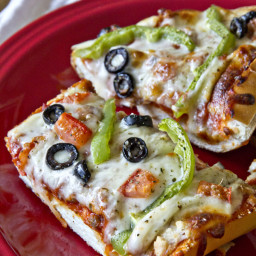 French Bread Pizza – Dinner’s in 20