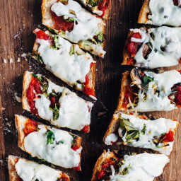 French Bread Pizza with Brussels Sprouts, Leeks and Mushrooms
