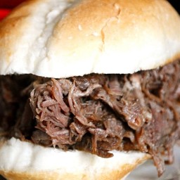 french-dip-roast-beef-for-the-crock-2.jpg
