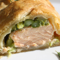 French in a Flash: Salmon en Croûte with Rosemary and Asparagus Recipe
