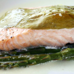 French in a Flash: Salmon with Sorrel and Asparagus en Papillote Recipe