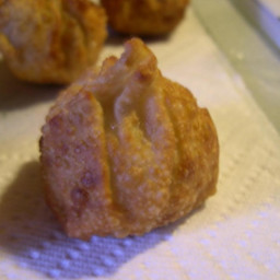 french-onion-soup-dumplings-the-soup-is-in-the-dumpling-2815772.jpg