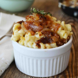 French Onion Soup Macaroni and Cheese