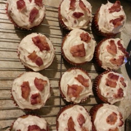 french-toast-cupcakes-with-bacon-fr-3.jpg