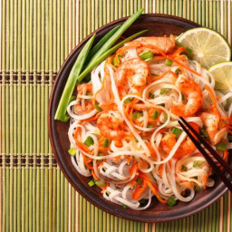 Fresh & Lively Thai Noodle Salad!
