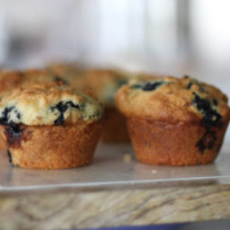 fresh-blueberry-and-greek-yogurt-muffins-1500847.jpg