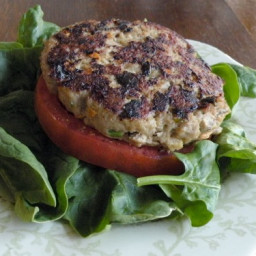 Fresh from the Garden Turkey Burgers served with Sliced Tomatoes and Butter