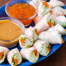 Fresh Spring Rolls with Best Sauce (VIDEO)