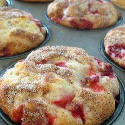 Fresh Strawberry Muffins