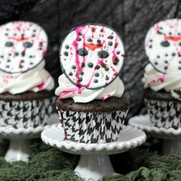 Friday the 13th Jason Mask Halloween Cupcakes