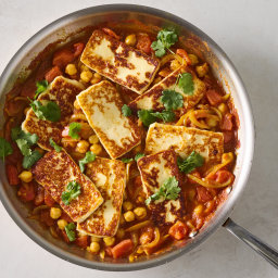 Fried Cheese and Chickpeas in Spicy Tomato Gravy