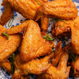 Fried Chicken Wings (Chinese Restaurant Style)