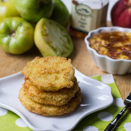 Fried Green Tomatoes with Peach Pepper Jelly Sauce
