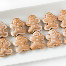 FROSTED GINGERBREAD MEN