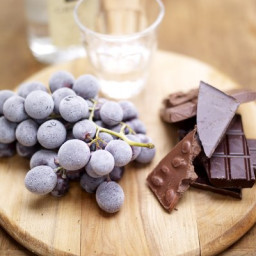 Frozen grapes, chocolate and grappa