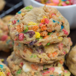 Fruity Pebble Pudding Cookies