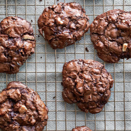 Fudgy Flourless Chocolate-Pecan Cookies Recipe
