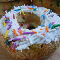 Funfetti cake donuts
