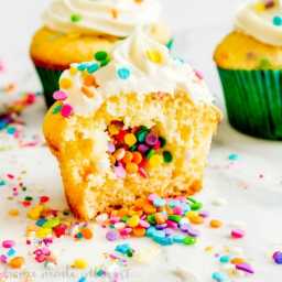Funfetti Cupcake Surprise!