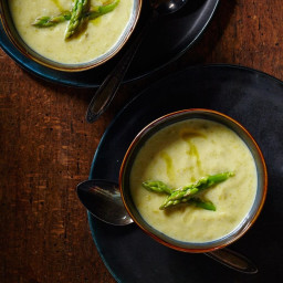 Garden-Fresh Asparagus Soup