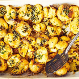 Garlic and herb butter smashed potatoes recipe