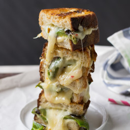 GARLIC AND JALAPENO PEPPER JACK GRILLED CHEESE