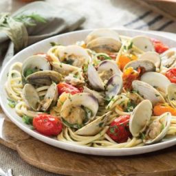 Garlic and Tomato Clams with Linguine