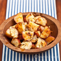 Garlic Butter Herb Roasted Potatoes