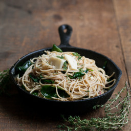 Garlic Butter Pasta with Spinach and Parmesan