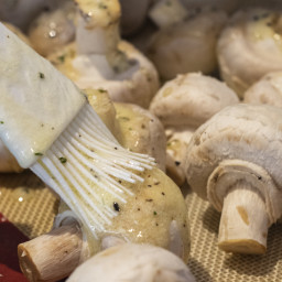 garlic-butter-roasted-mushrooms-2642902.jpg