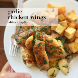 Garlic Chicken Wings with Fried Potatoes