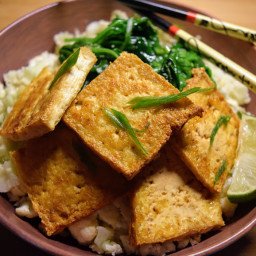 Garlic Ginger Tofu over Spinach and Cauliflower Rice