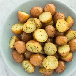 Garlic Herb Instant Pot Potatoes
