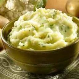 Garlic Mashed Potatoes and Cauliflower