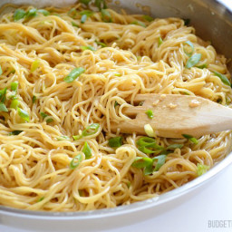 garlic-noodles-1607972.jpg