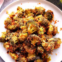 Garlic Parmesan Roasted Broccoli Recipe